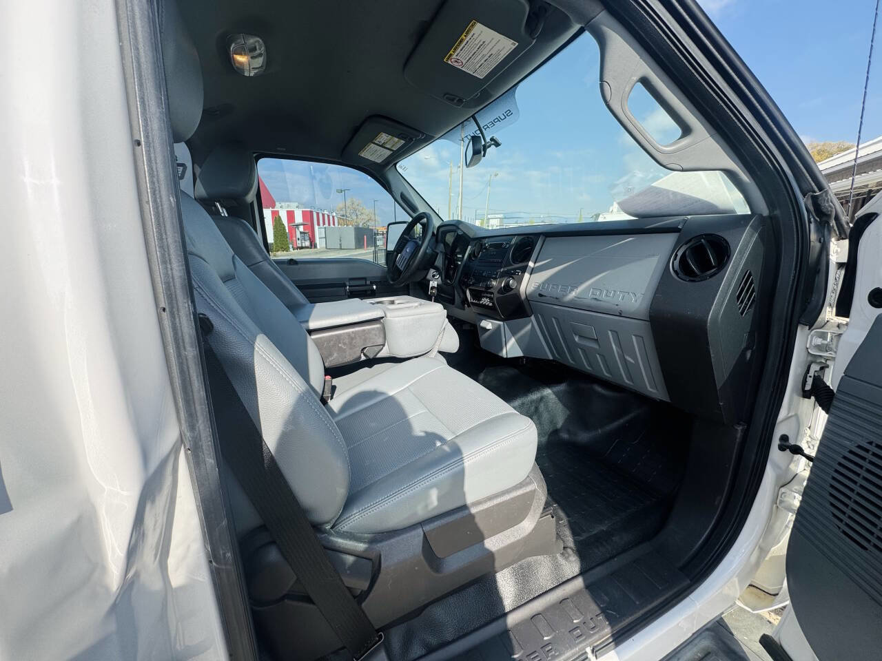 Used 2016 Ford F250 XL w/ Power Equipment Group RWD image 11