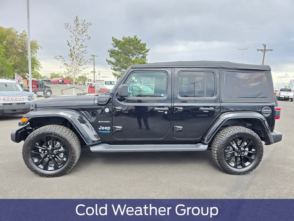 Used 2021 Jeep Wrangler Unlimited Sahara w/ Cold Weather Group AWD/4WD image 3