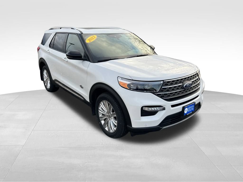 Used 2023 Ford Explorer King Ranch w/ Technology Package image 9