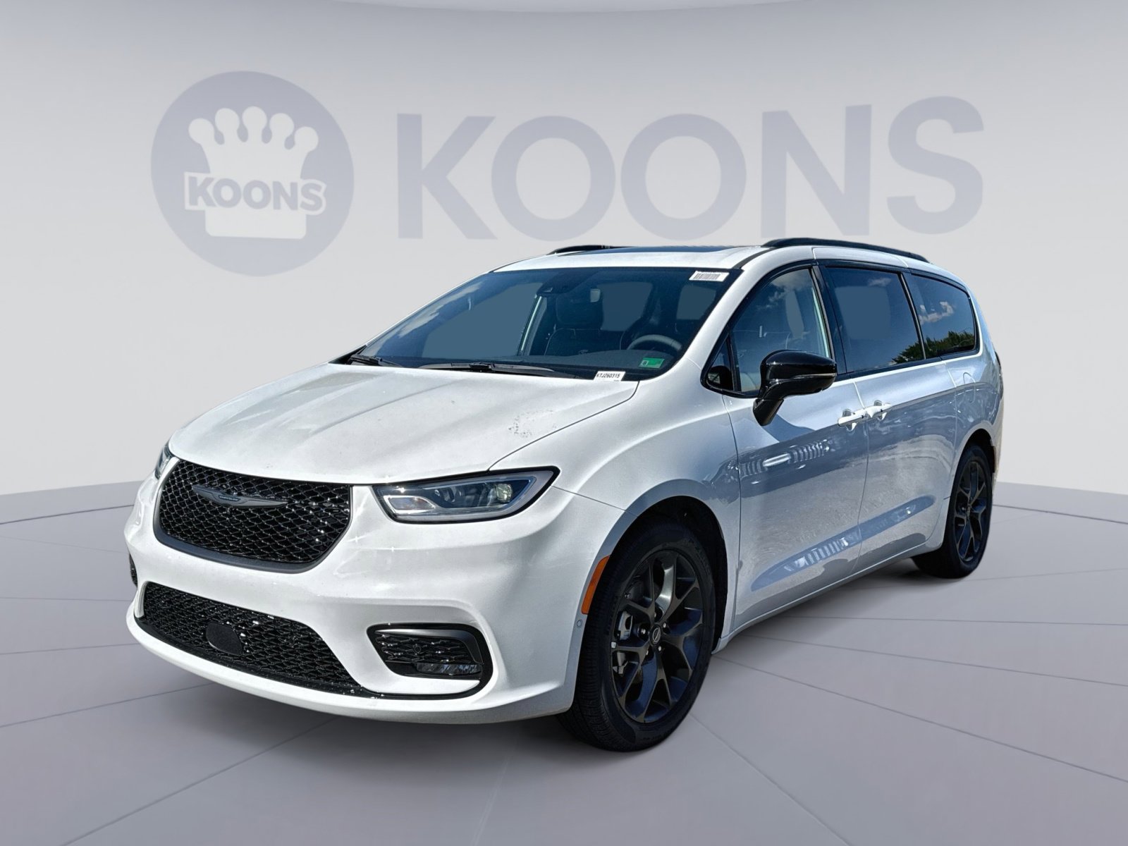 New 2026 Chrysler Pacifica Limited w/ S Appearance Package FWD image 1