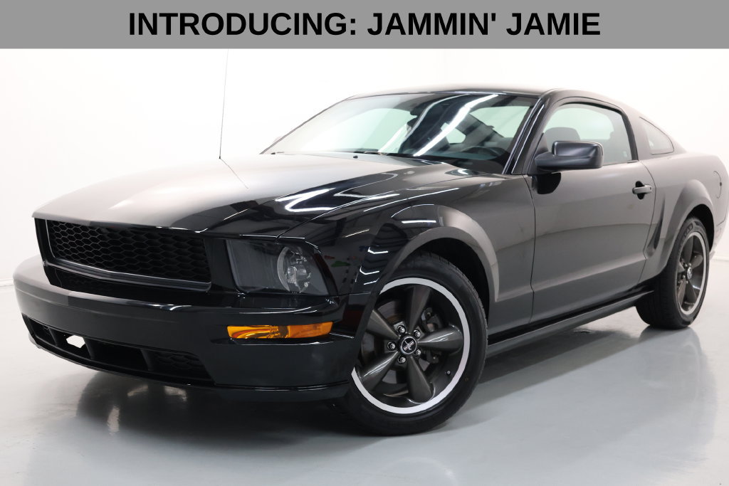 Used 2008 Ford Mustang GT Premium RWD image 2
