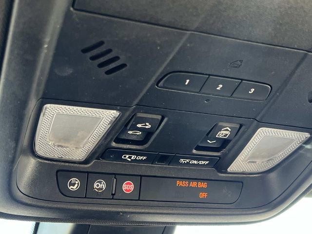 Used 2017 Cadillac XT5 Luxury w/ Driver Awareness Package AWD/4WD image 30