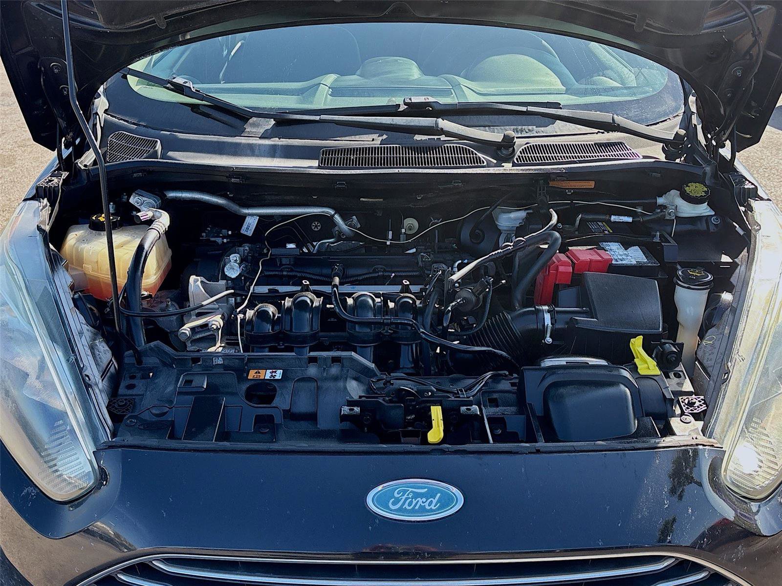 Used 2015 Ford Fiesta S image 25