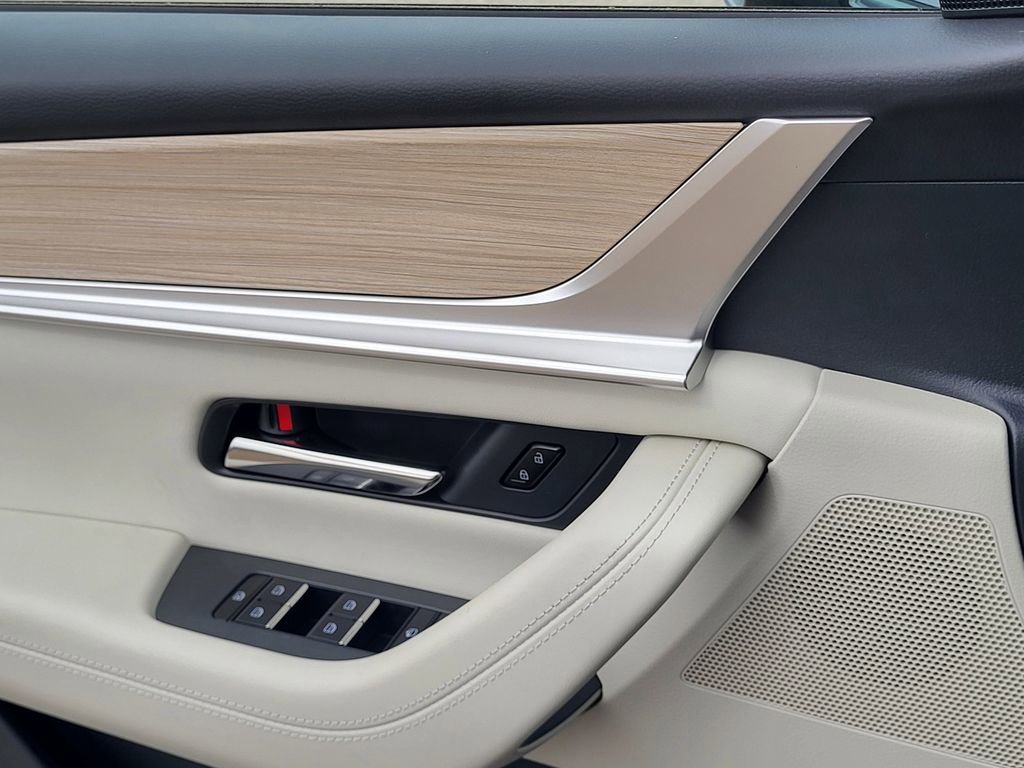 New 2026 MAZDA CX-90 Plug-In Hybrid w/ Premium Plus image 13