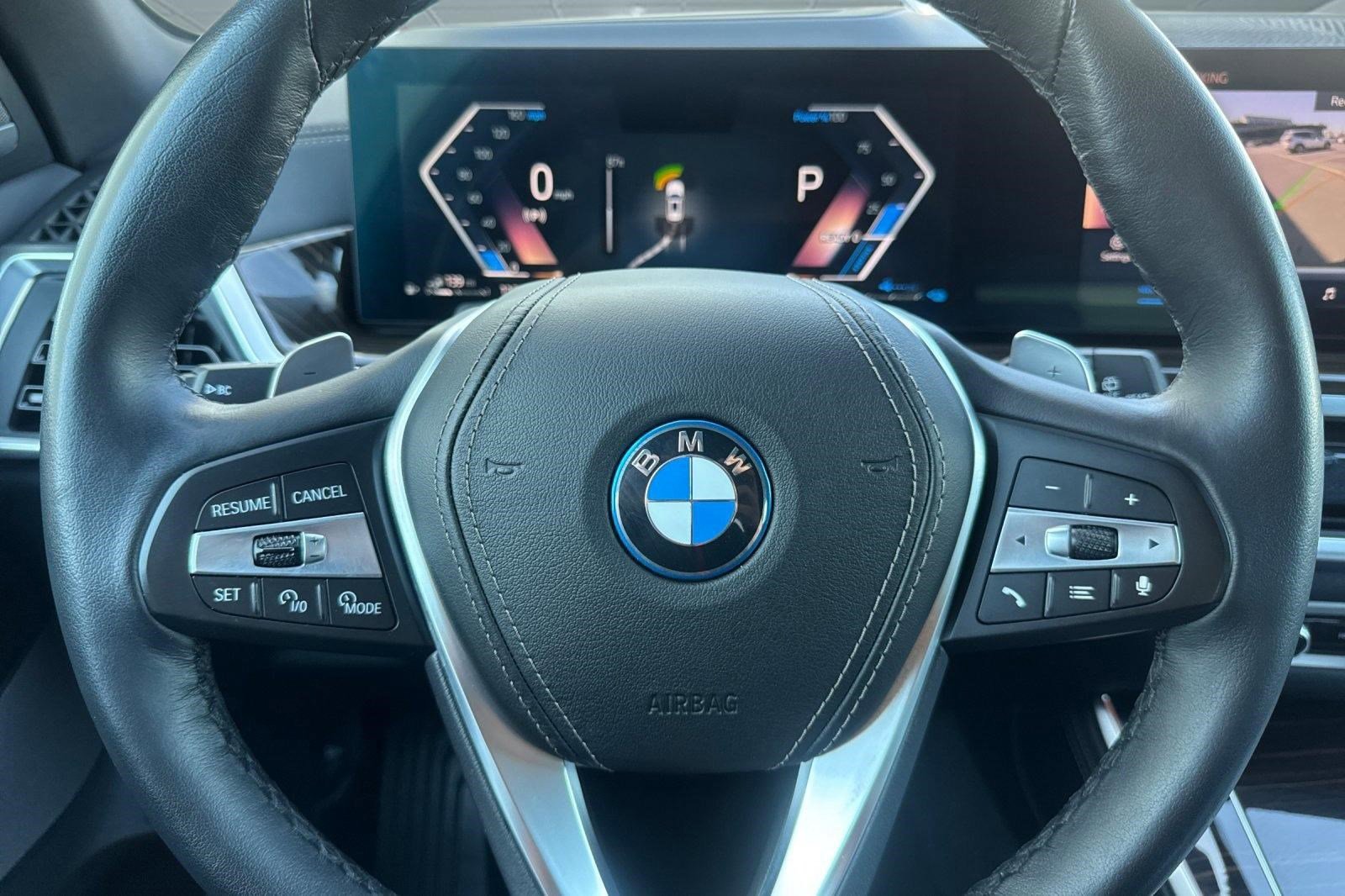 Used 2025 BMW X5 xDrive50e image 16