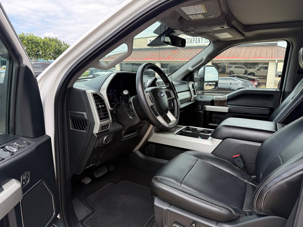 Used 2019 Ford F250 Lariat w/ Lariat Ultimate Package RWD image 14