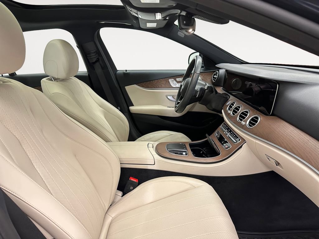 Used 2023 Mercedes-Benz E 350 4MATIC Sedan image 15