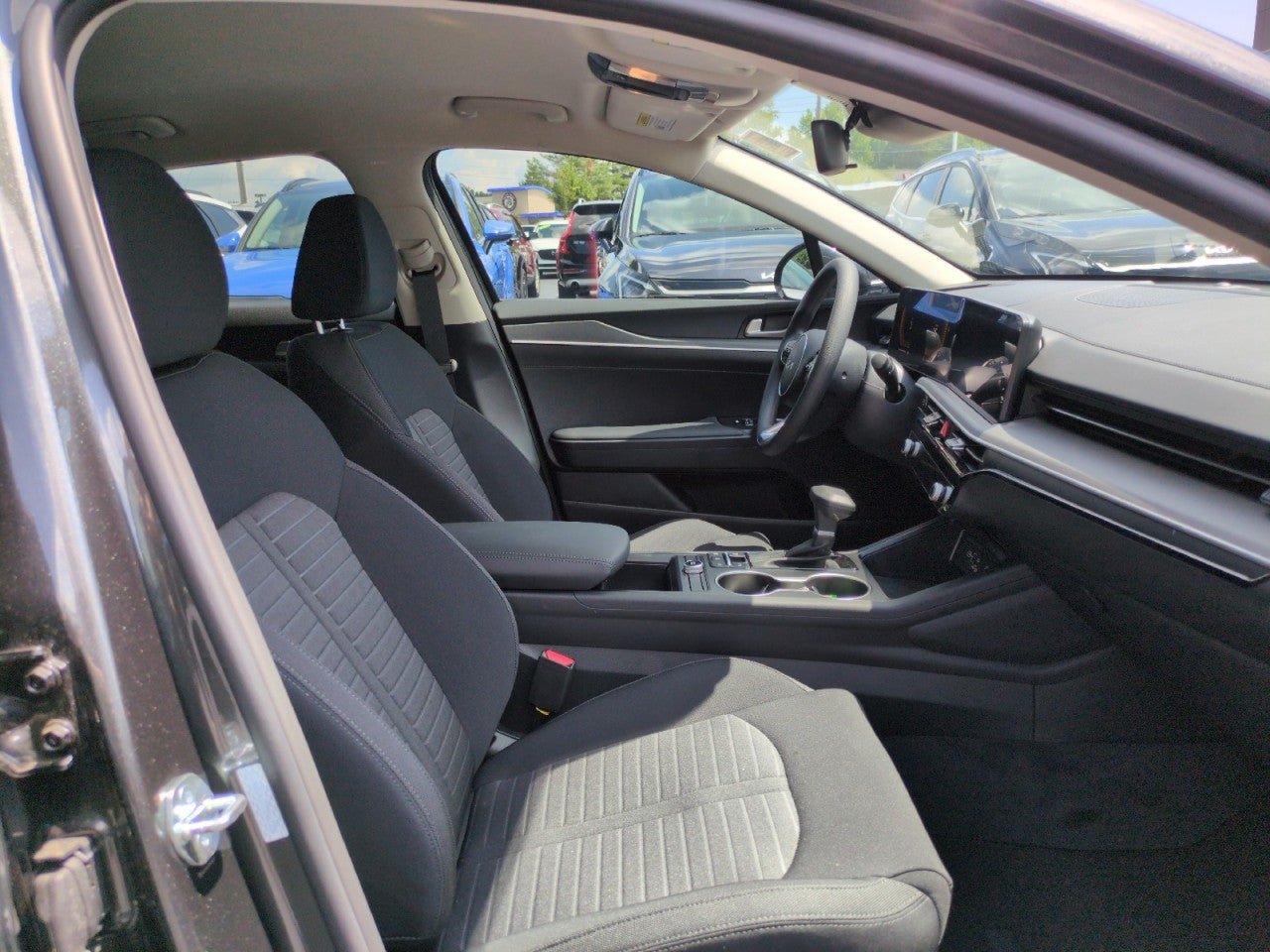 New 2026 Kia K5 LXS FWD image 26