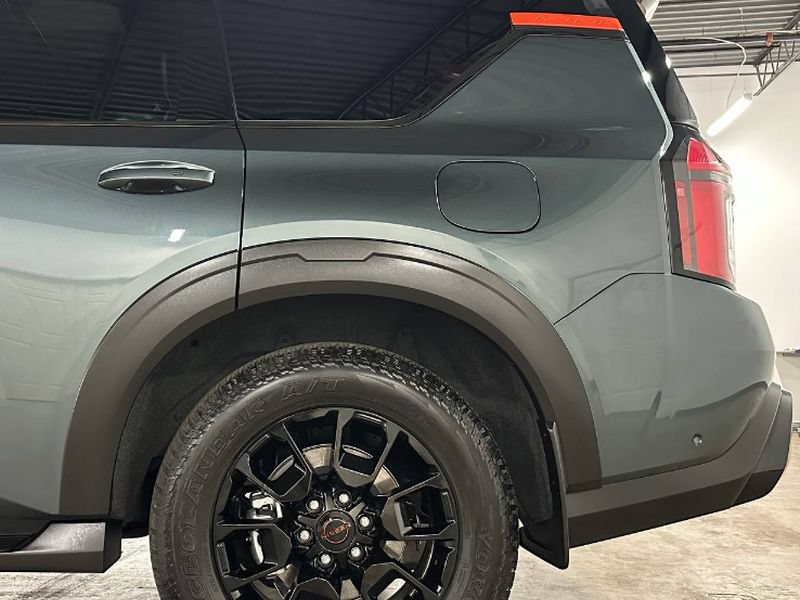 Used 2026 Nissan Armada PRO-4X AWD/4WD image 10