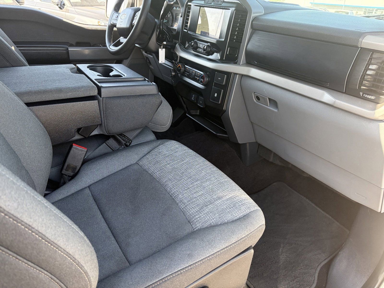 Used 2021 Ford F150 XLT image 13