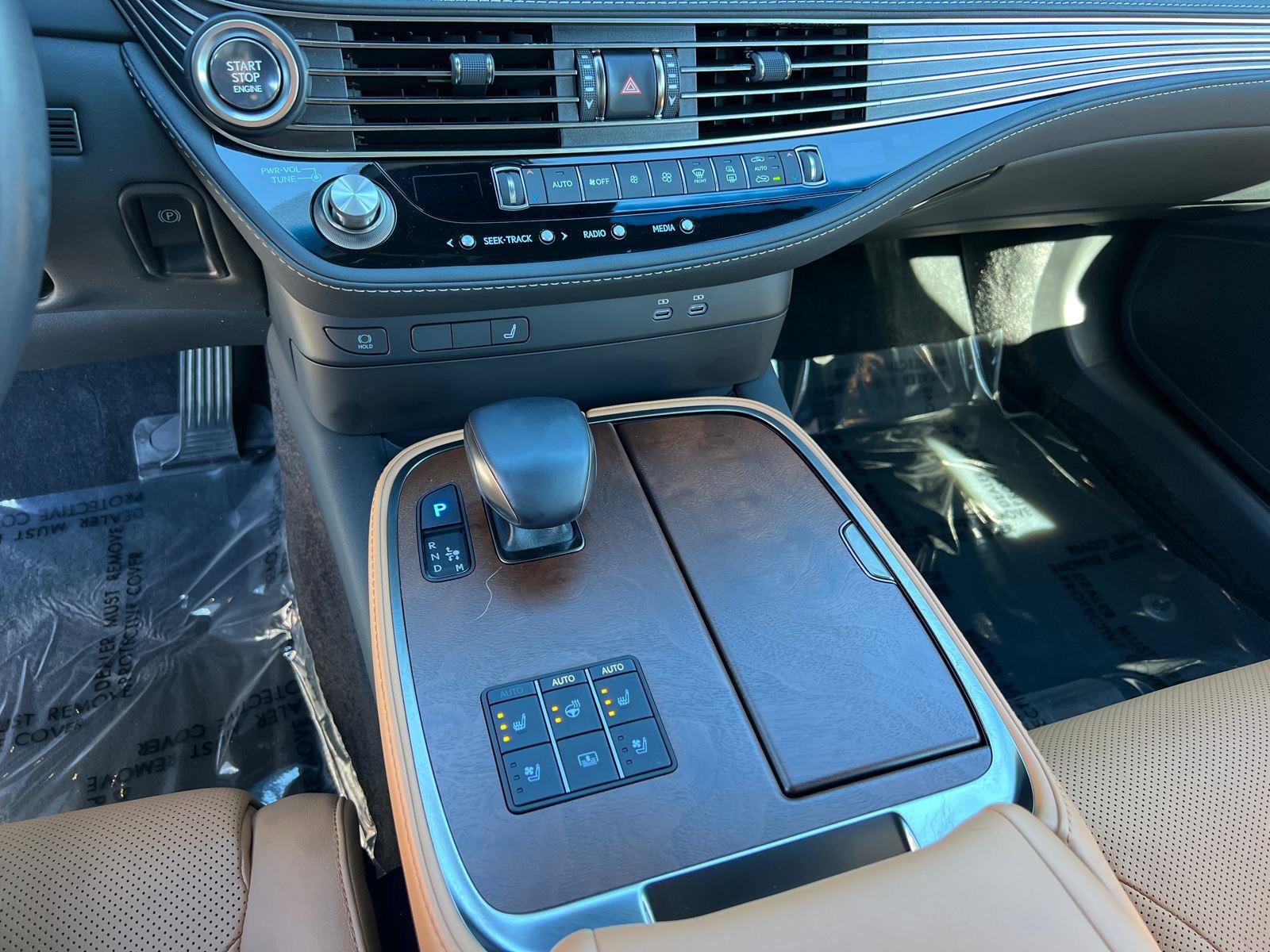 Certified 2023 Lexus LS 500 image 33