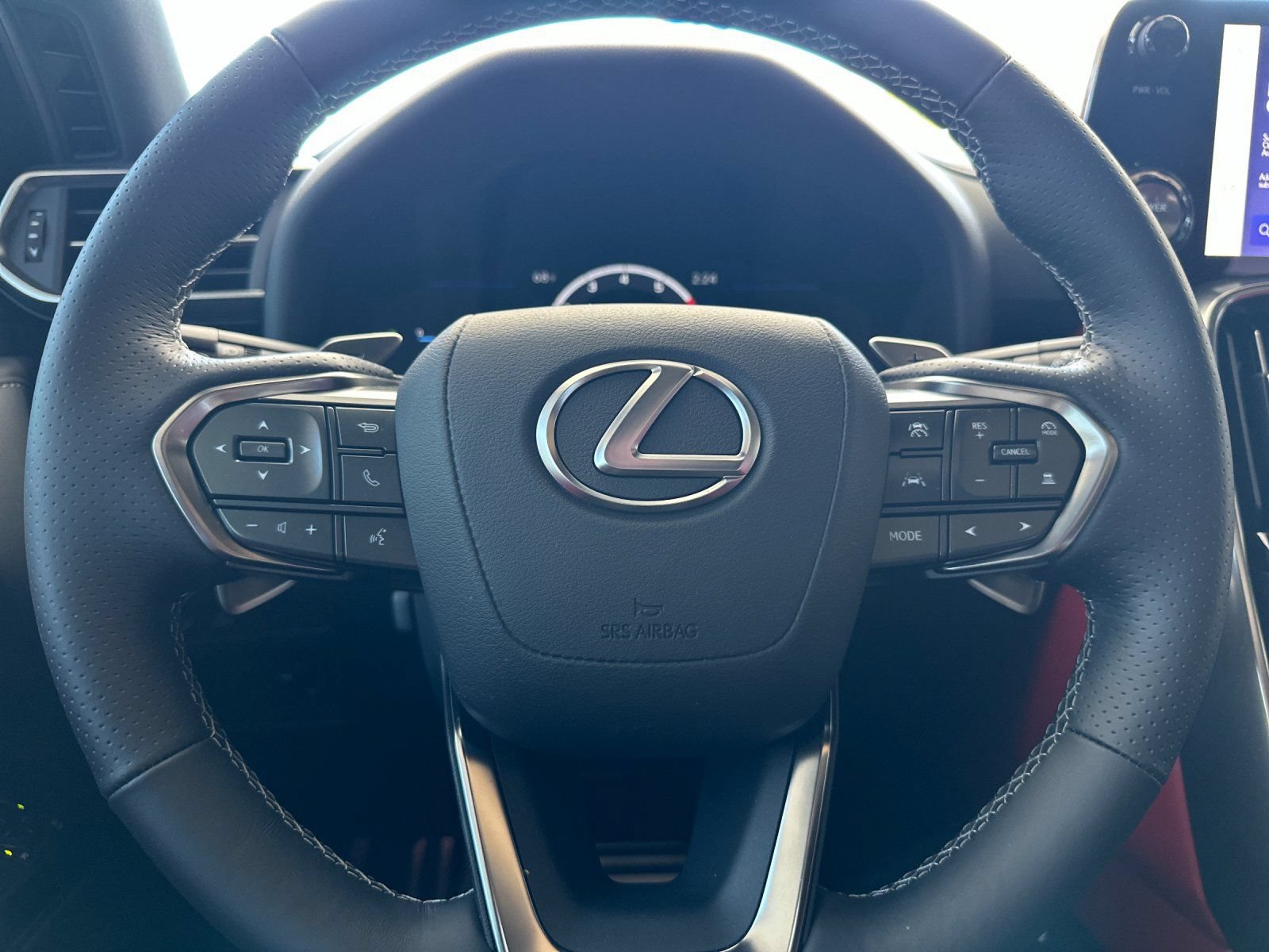 Used 2026 Lexus LX 700h F Sport AWD/4WD image 28