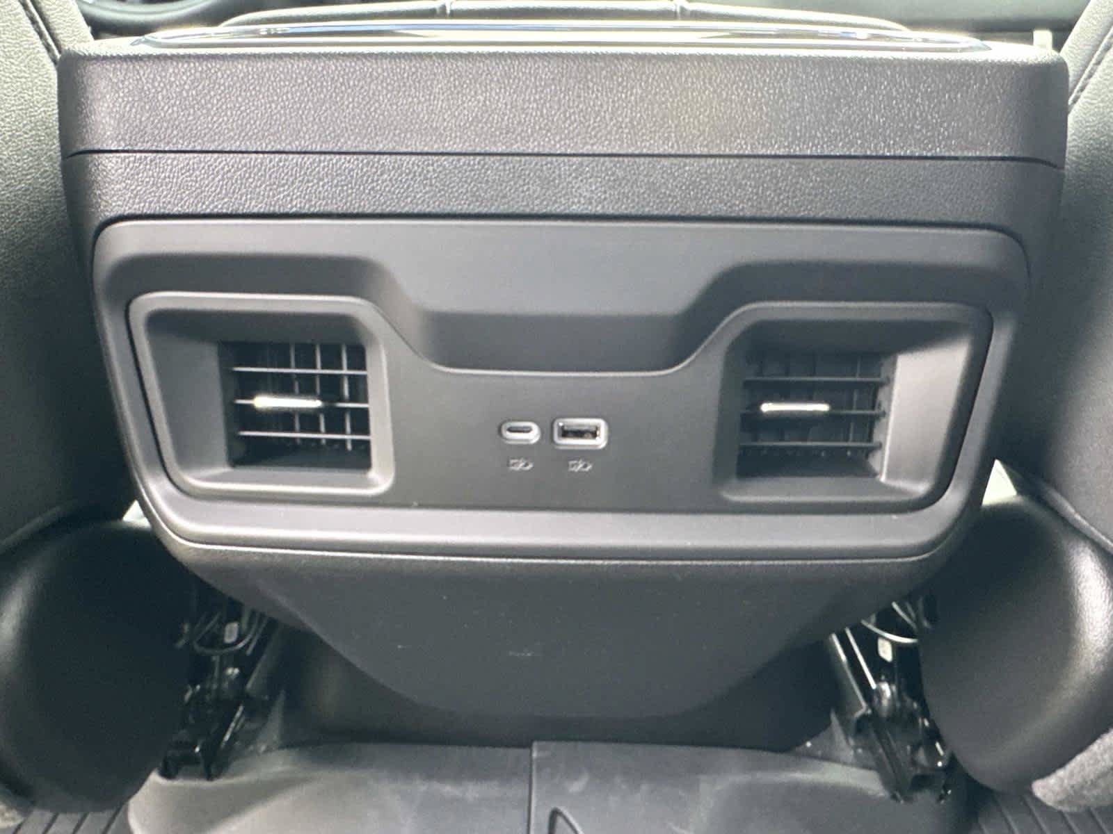 New 2026 Chevrolet Silverado 1500 LT w/ All Star Edition Plus AWD/4WD image 9