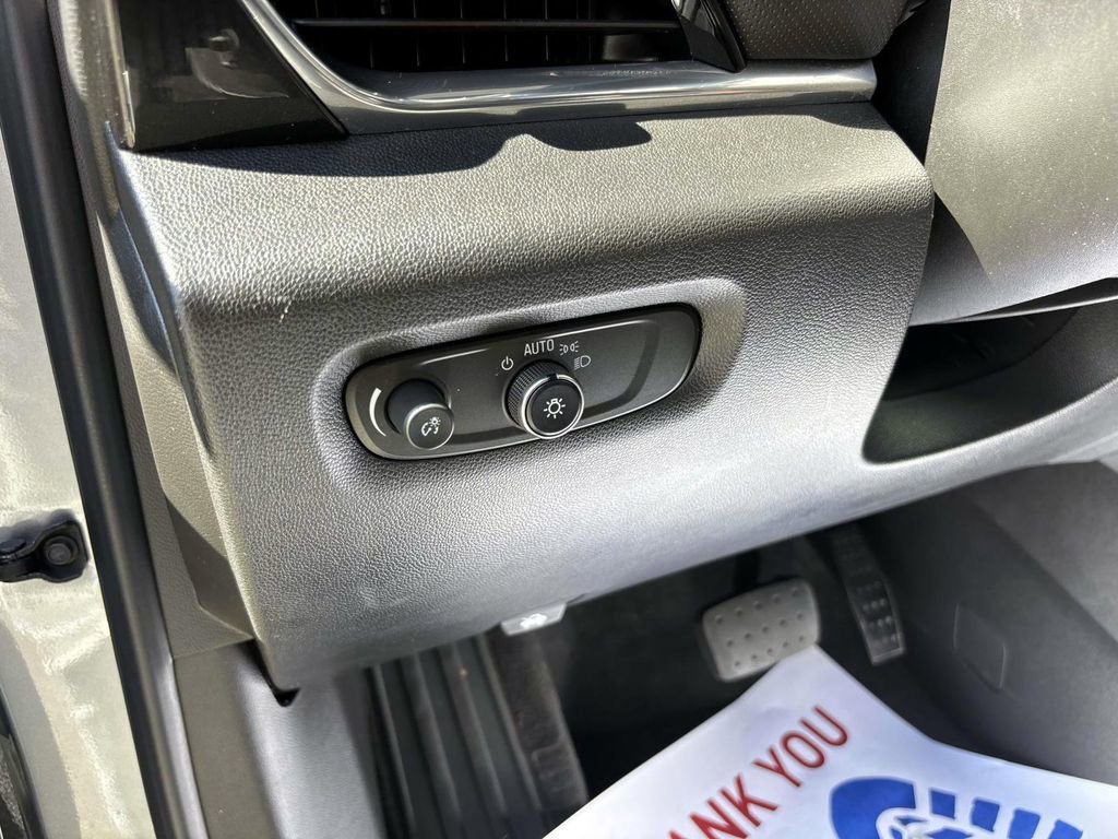 Used 2023 Chevrolet Traverse RS w/ LPO, Floor Liner Package image 15