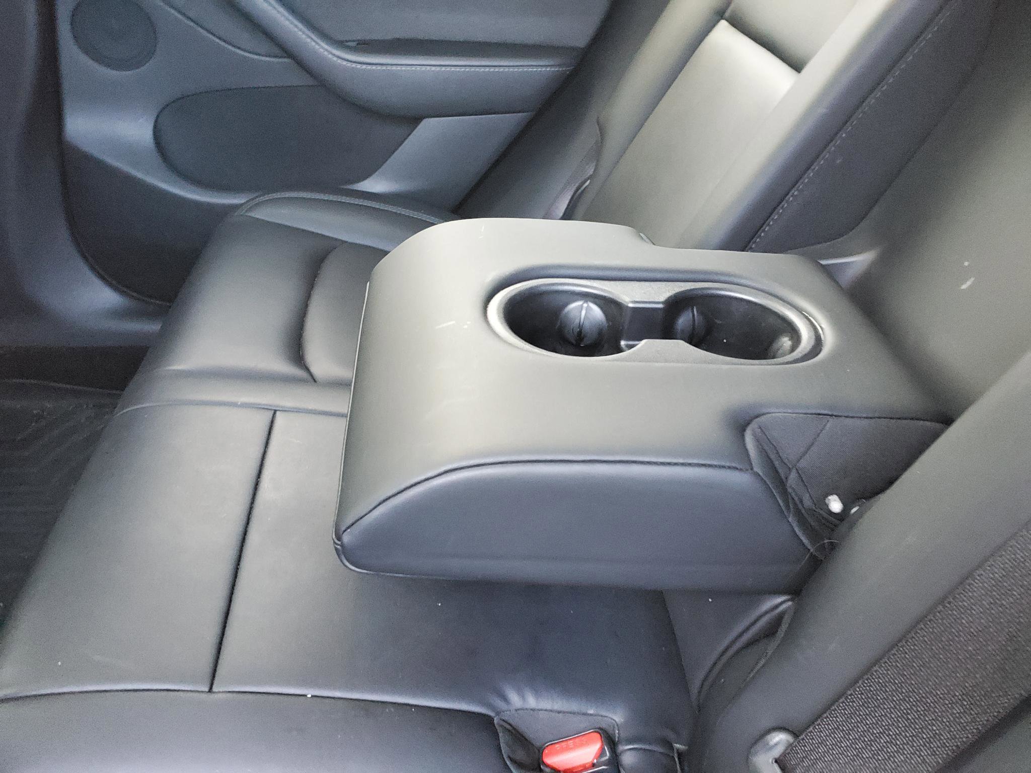 Used 2021 Tesla Model Y Performance image 36