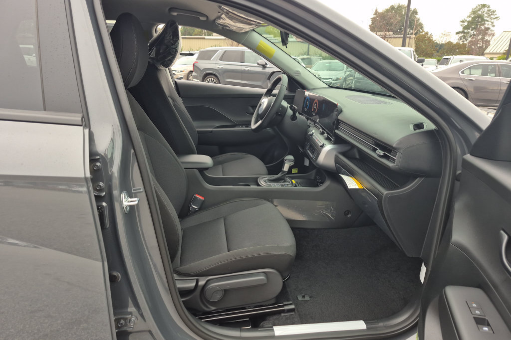 New 2027 Hyundai Kona SEL Sport FWD image 18
