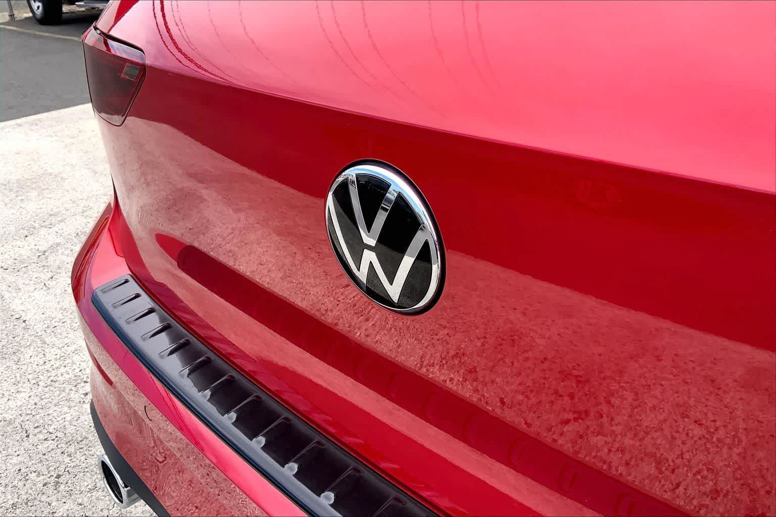 Used 2026 Volkswagen GTI S FWD image 7