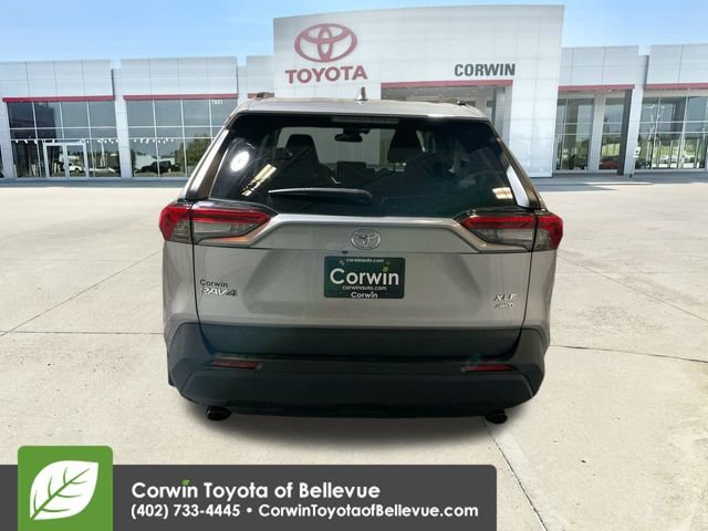 Used 2023 Toyota RAV4 XLE Premium image 7