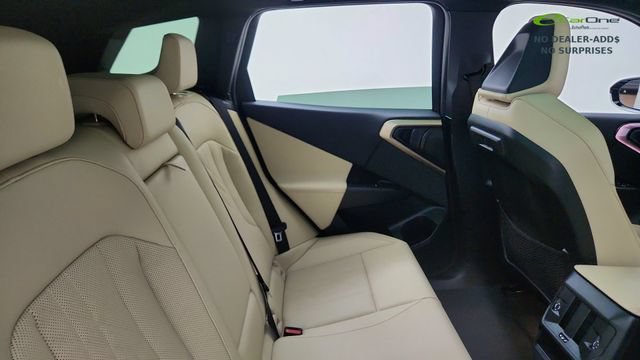 Used 2025 BMW X3 xDrive30i w/ Premium Package AWD/4WD image 37