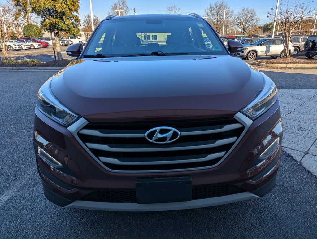 Used 2017 Hyundai Tucson Sport image 3