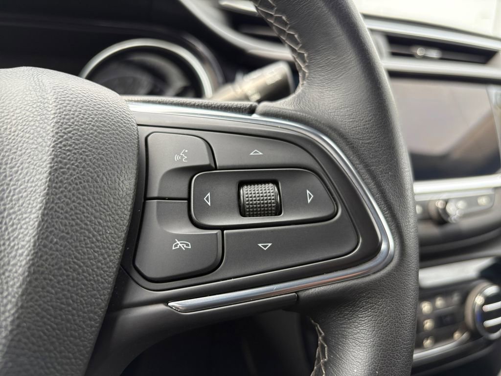 Used 2022 Buick Encore GX Select FWD image 13