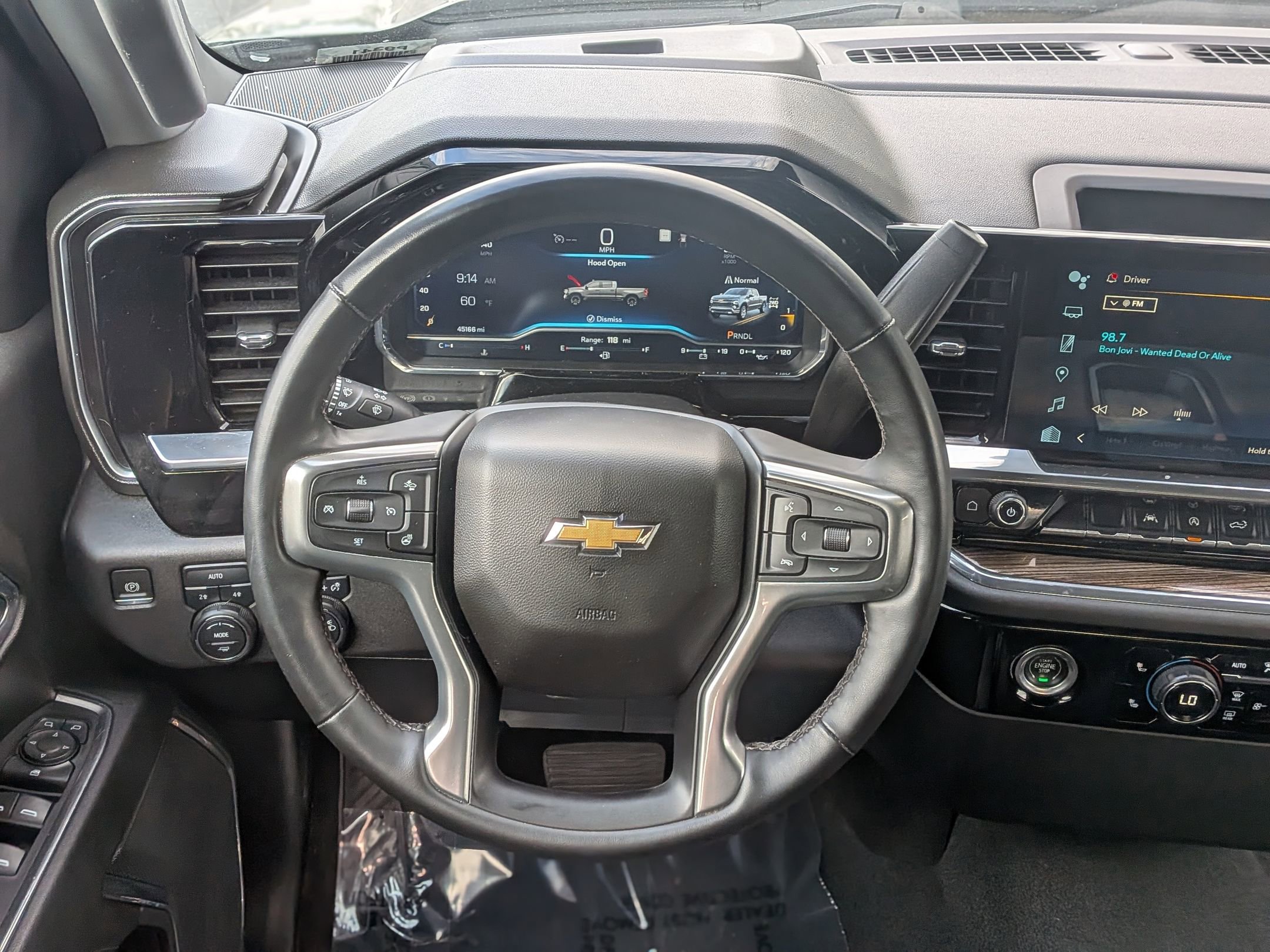 Used 2023 Chevrolet Silverado 1500 LT AWD/4WD image 20