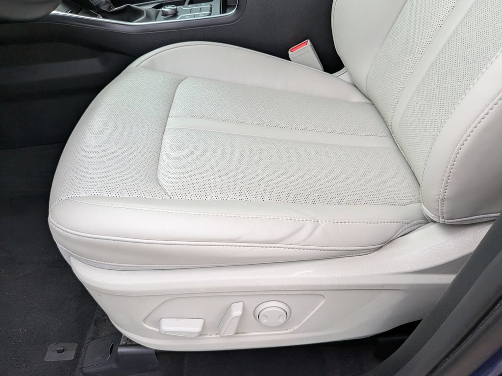 Certified 2023 Kia Sorento S FWD image 21