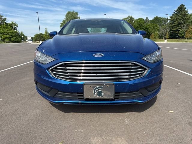 Used 2017 Ford Fusion SE FWD image 8