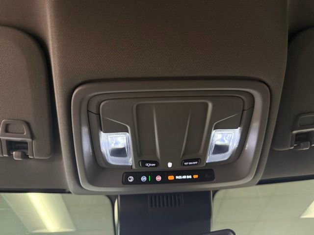 Used 2024 GMC Sierra 3500 Pro w/ Convenience Package image 17