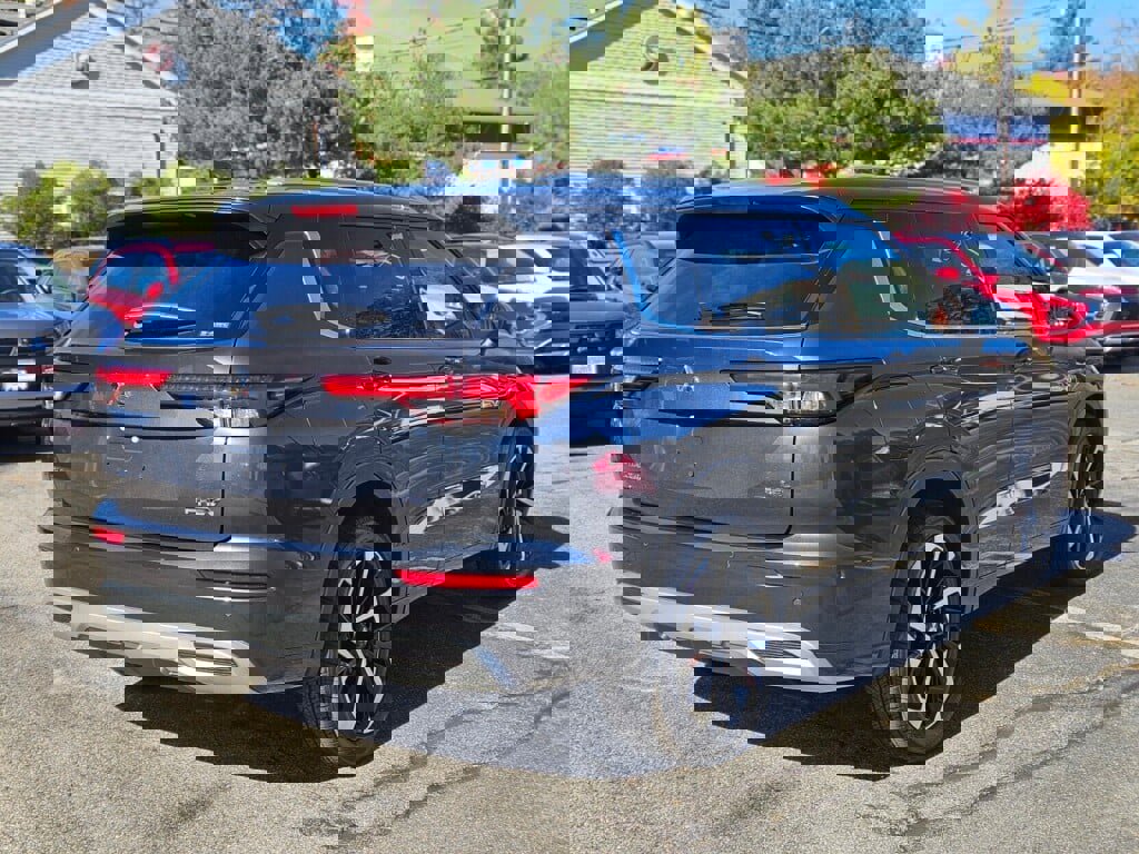 New 2025 Mitsubishi Outlander SEL image 5