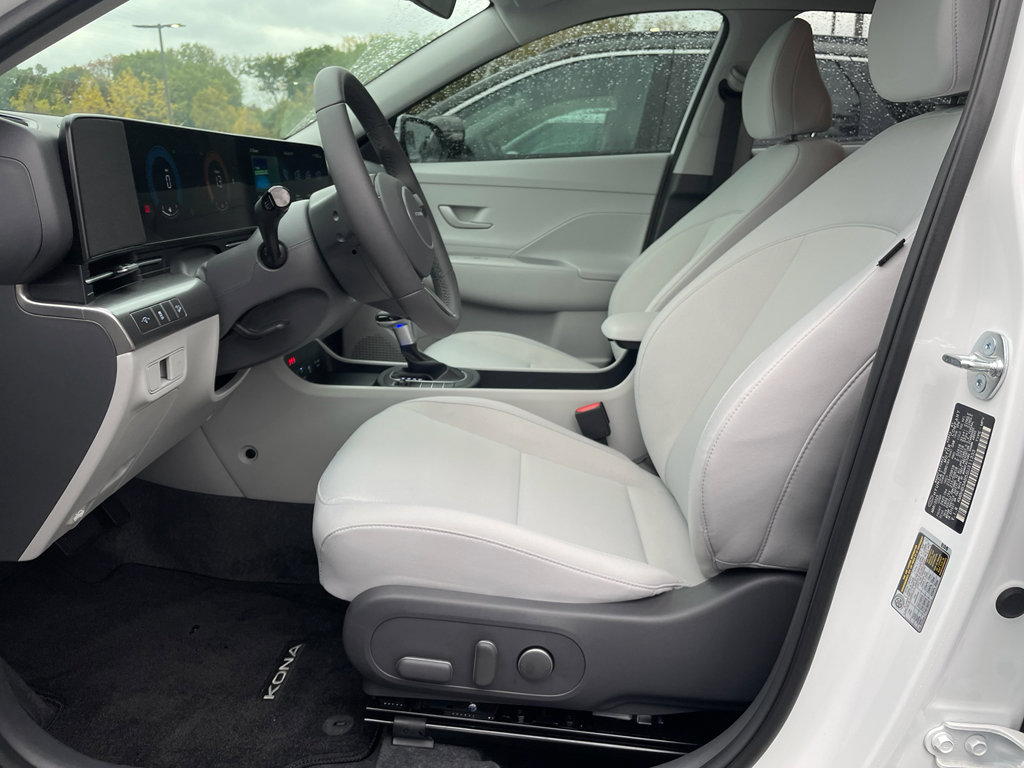 New 2025 Hyundai Kona SEL image 10