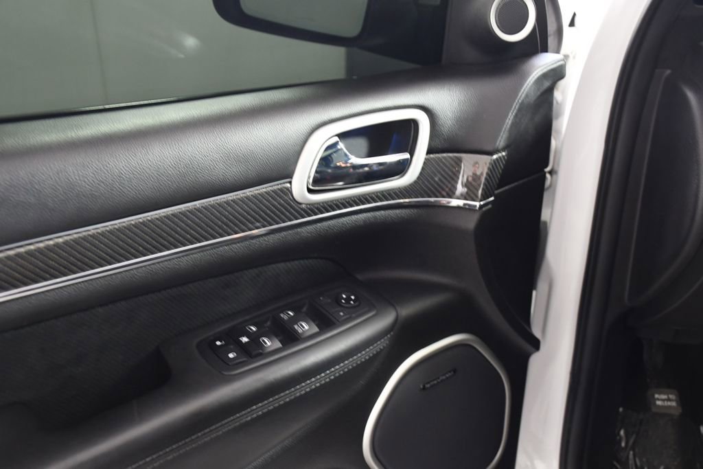 Used 2020 Jeep Grand Cherokee SRT AWD/4WD image 15