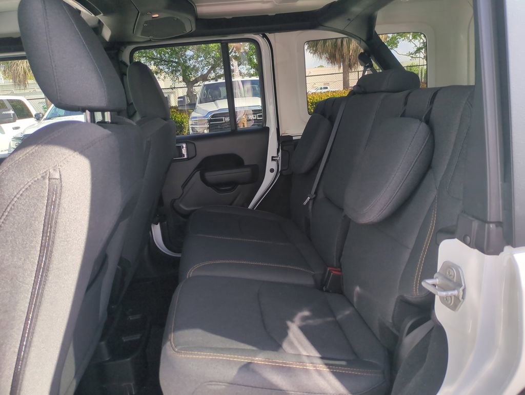 Used 2025 Jeep Wrangler Unlimited Sport S 4xe image 17