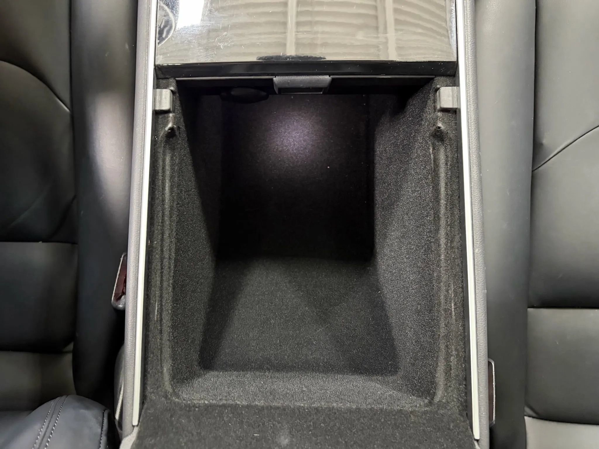 Used 2018 Tesla Model 3 Mid Range image 44