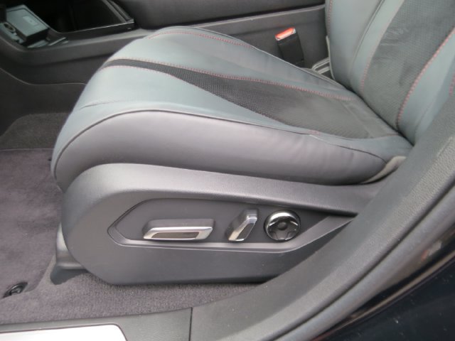 Used 2026 Acura RDX w/ Advance Package AWD/4WD image 12