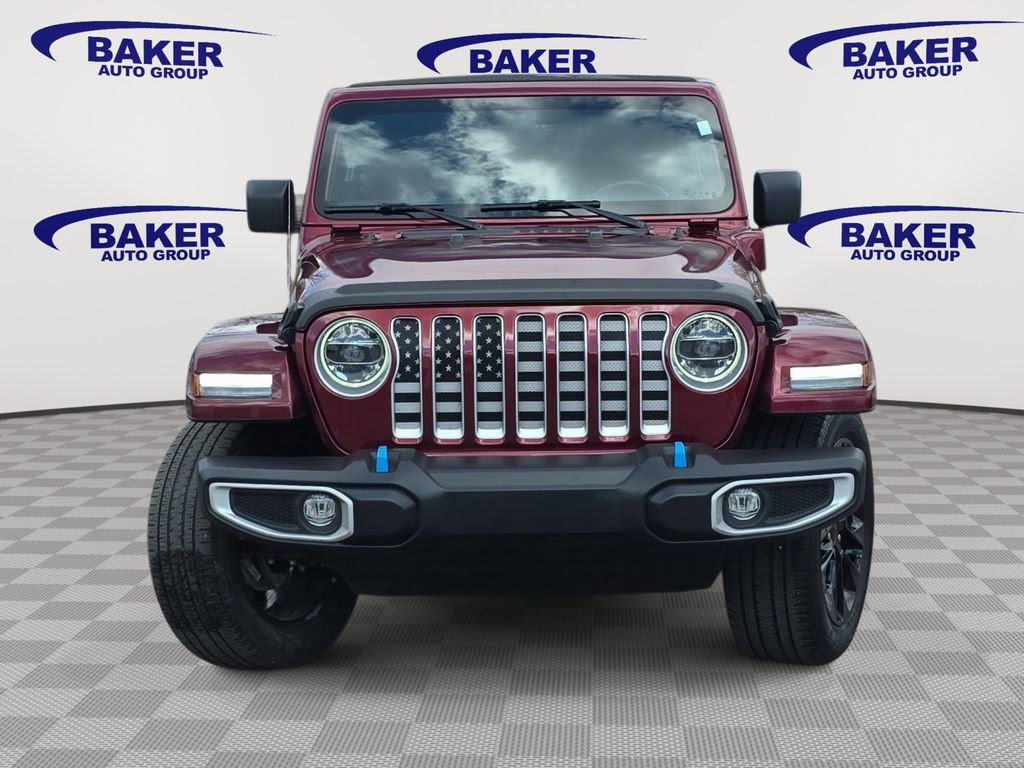 Used 2022 Jeep Wrangler Unlimited Sahara w/ Cold Weather Group image 4