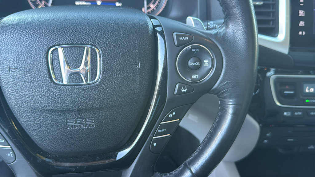 Used 2017 Honda Pilot Elite image 19
