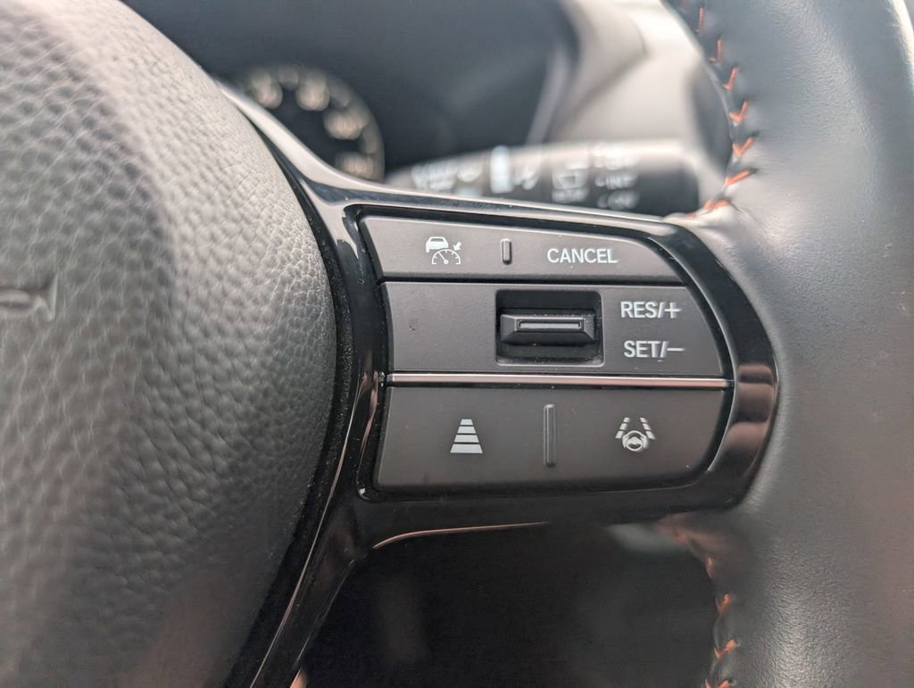 Used 2024 Honda HR-V Sport image 16