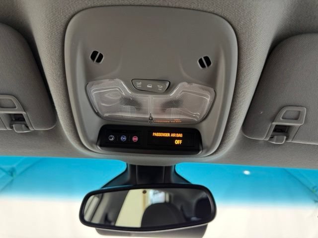 Used 2023 Chevrolet Bolt LT FWD image 36