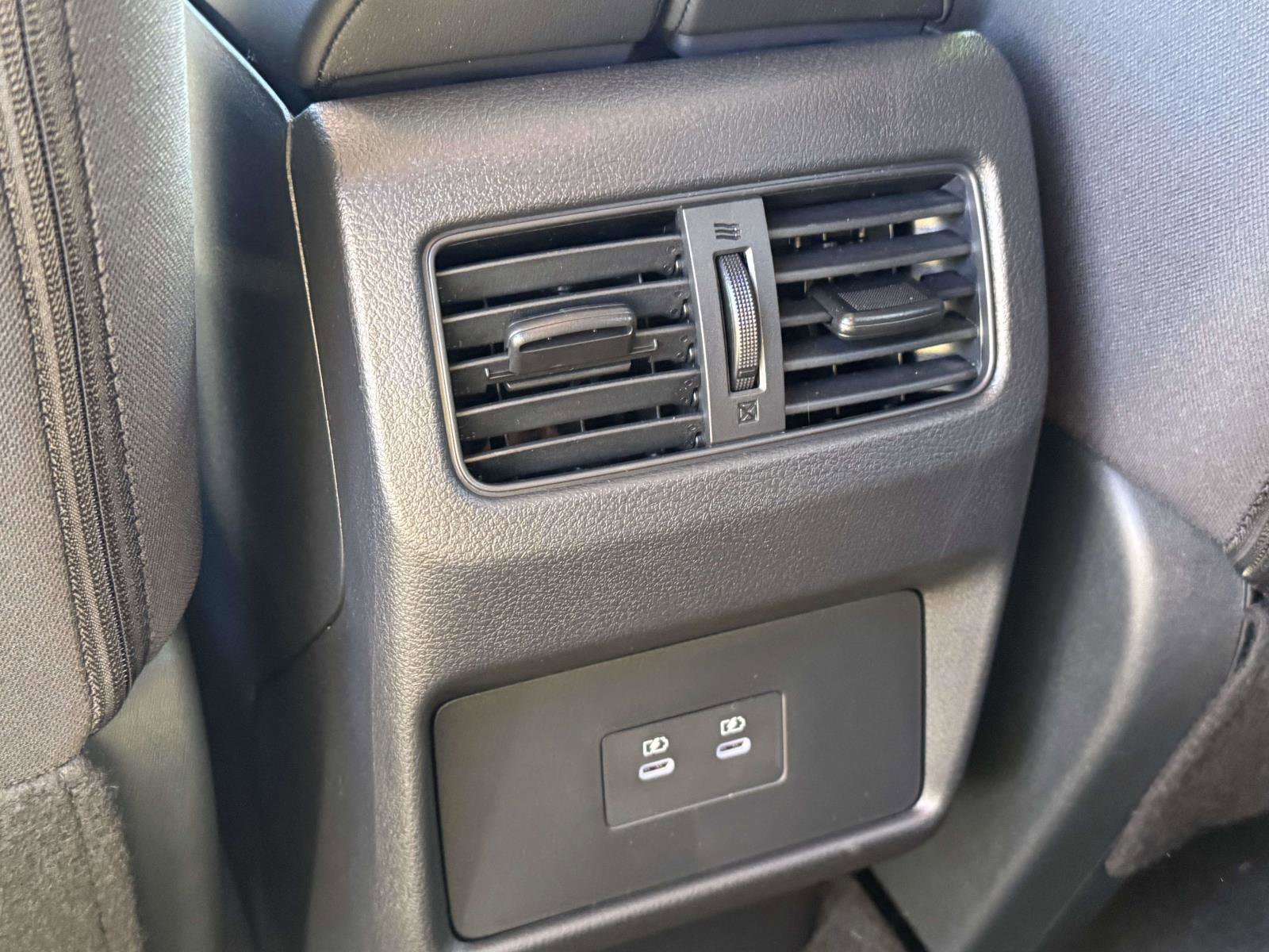 Used 2026 Nissan Rogue SV image 33
