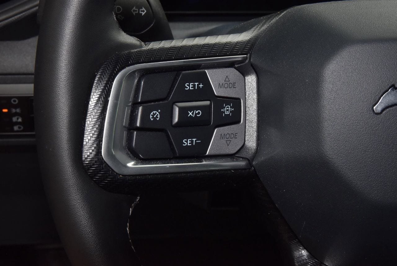Certified 2024 Ford Mustang Coupe RWD image 22