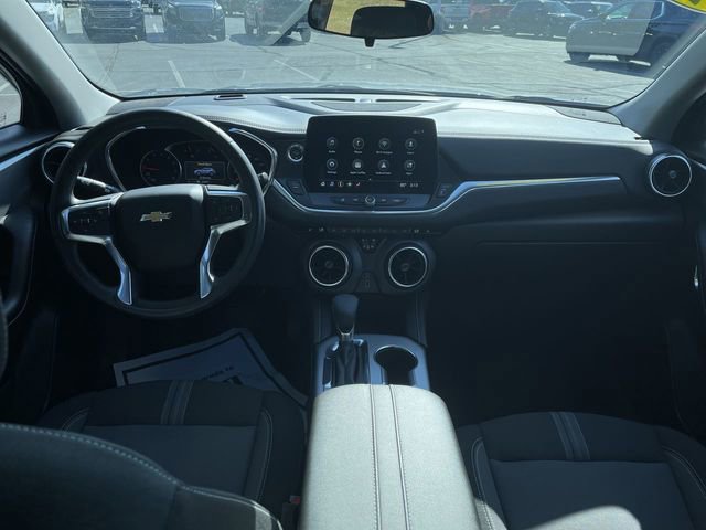 Used 2025 Chevrolet Blazer LT image 20