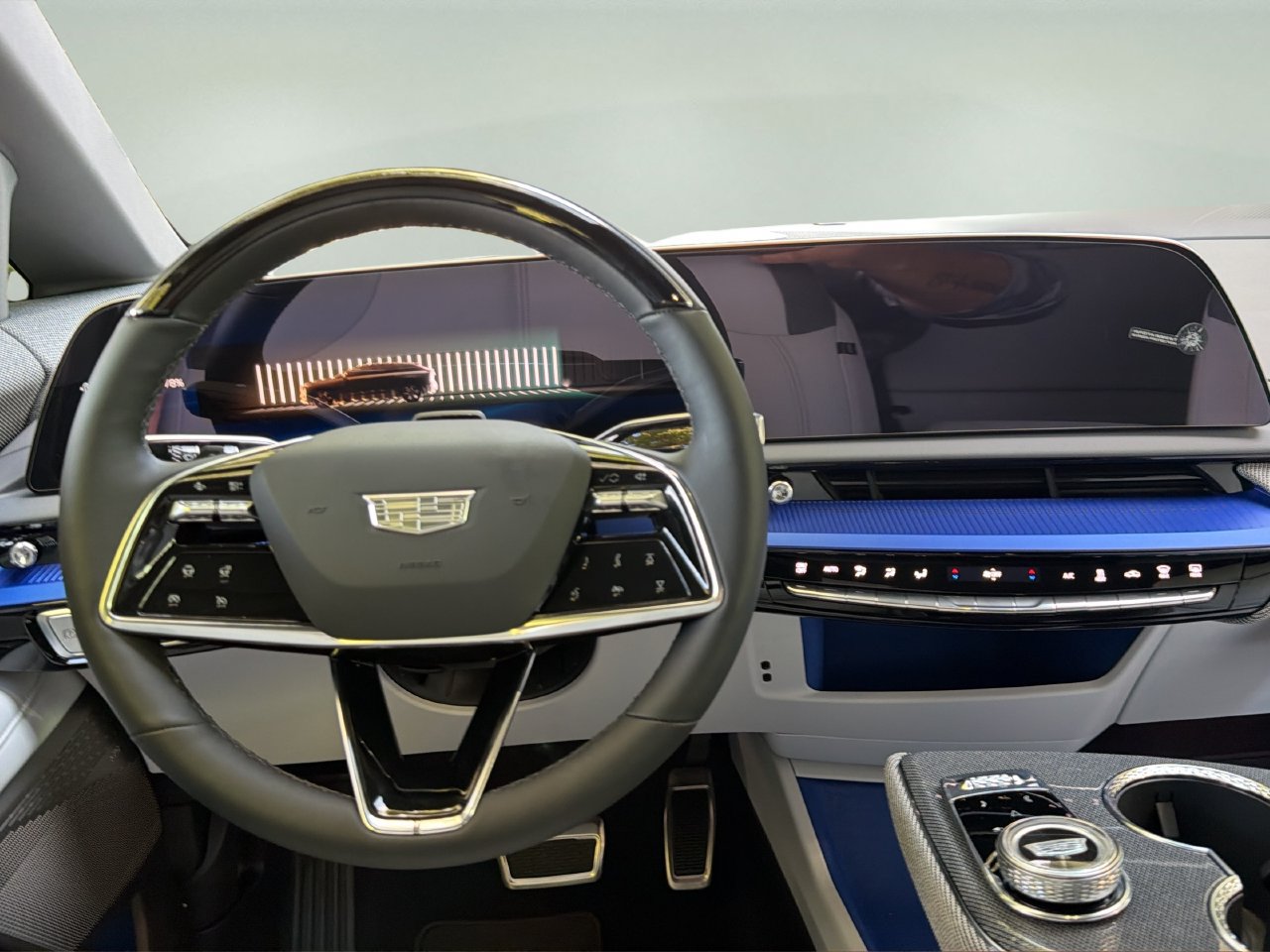 New 2027 Cadillac Optiq Sport w/ LPO, ONYX Package AWD/4WD image 15