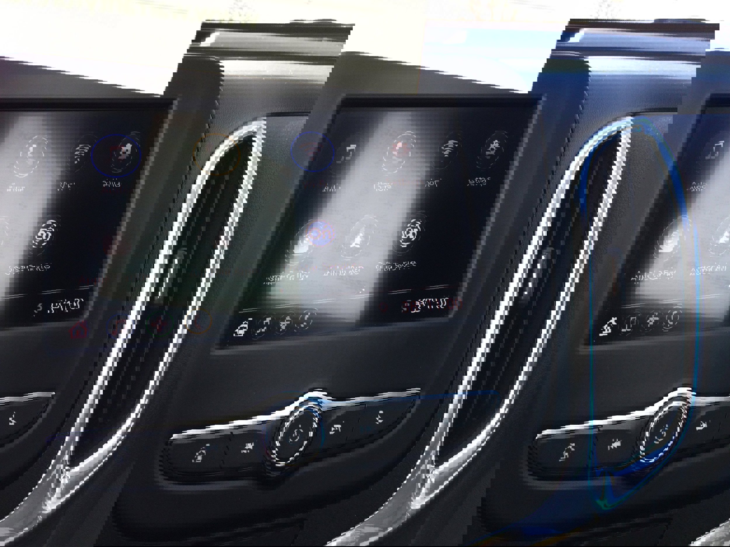 Used 2020 Chevrolet Equinox LT image 17