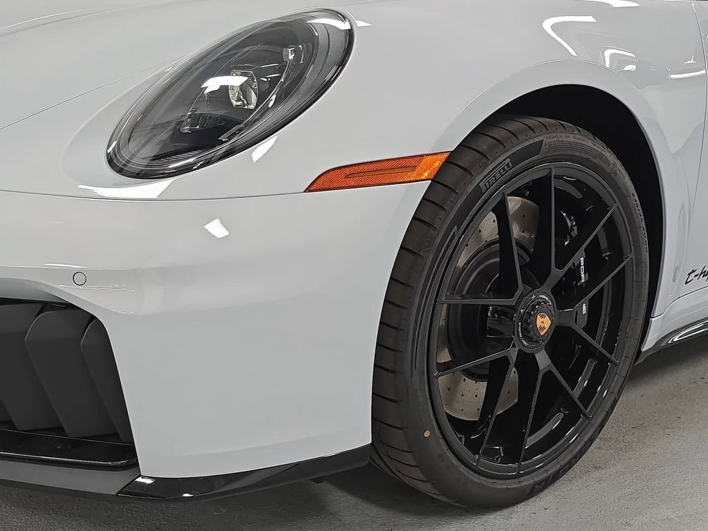 New 2026 Porsche 911 Carrera GTS RWD image 11