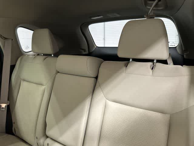 Used 2015 Honda CR-V LX image 14