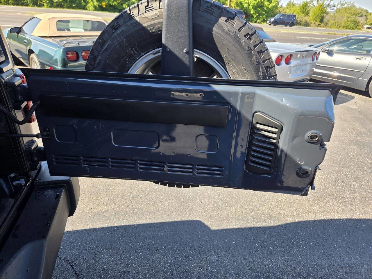 Used 2017 Jeep Wrangler Unlimited Sport w/ Quick Order Package 24S image 23