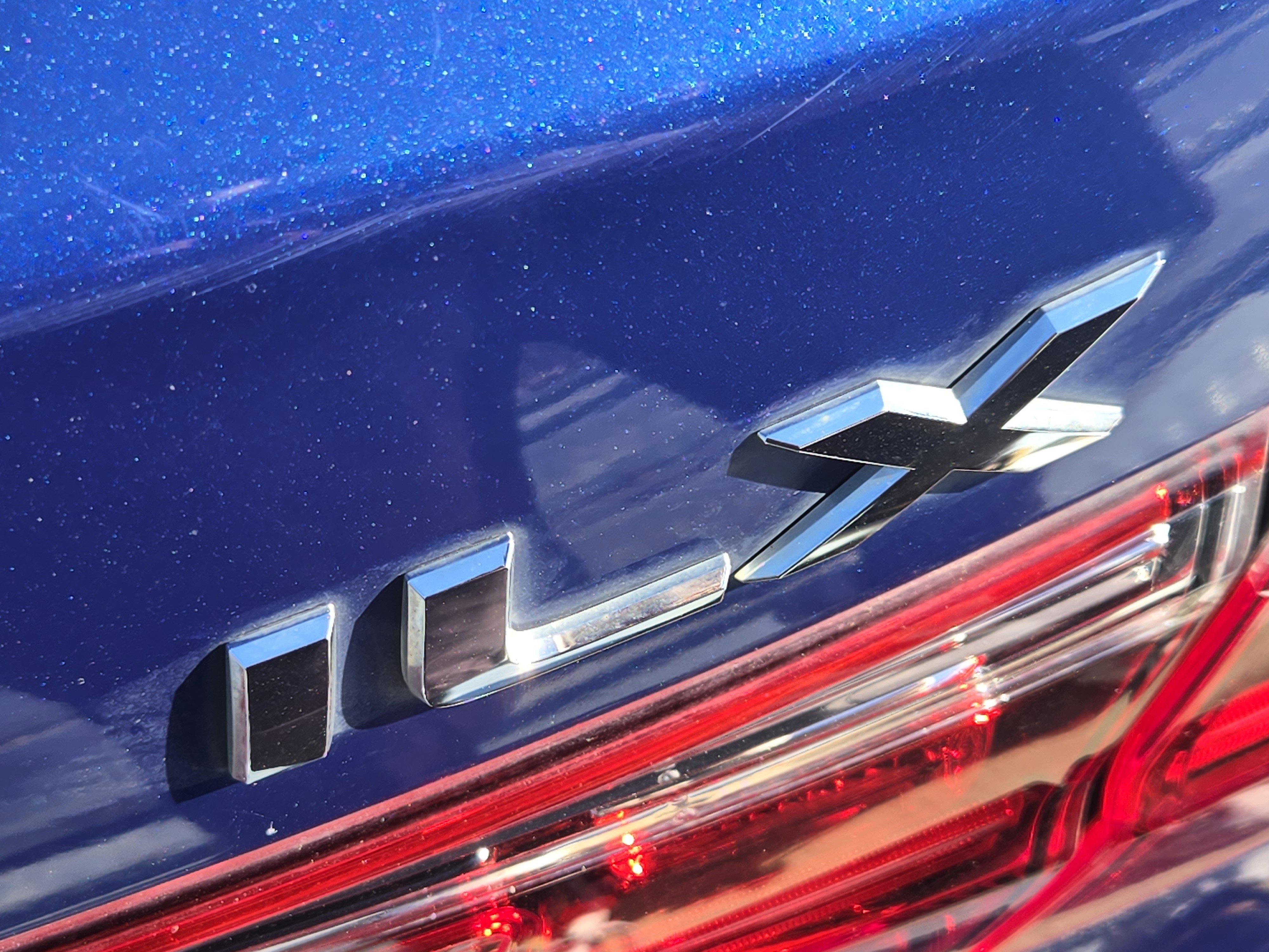 Used 2018 Acura ILX FWD image 11