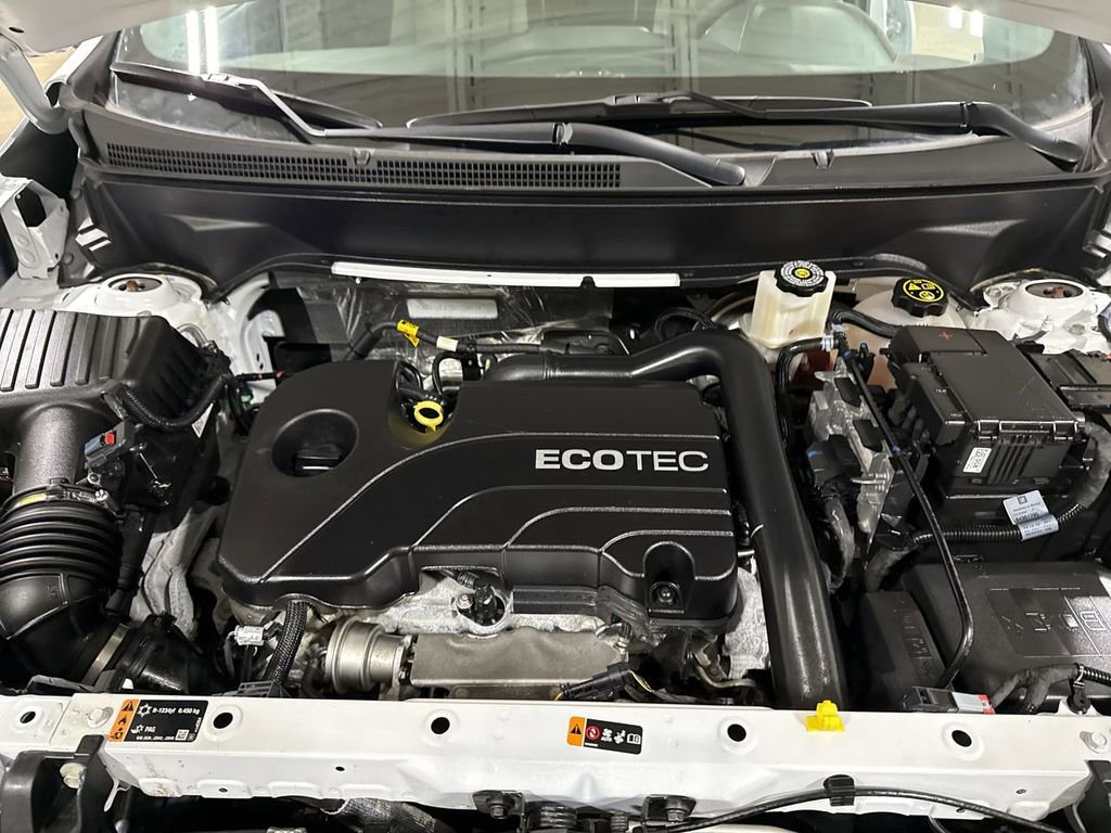 Used 2022 Chevrolet Equinox LS w/ LS Convenience Package image 24