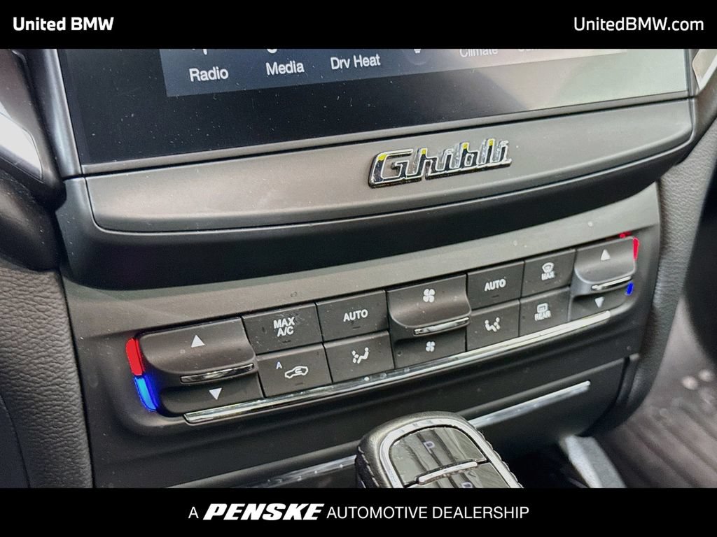Used 2019 Maserati Ghibli RWD image 17